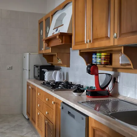 Marina's House * فوروري